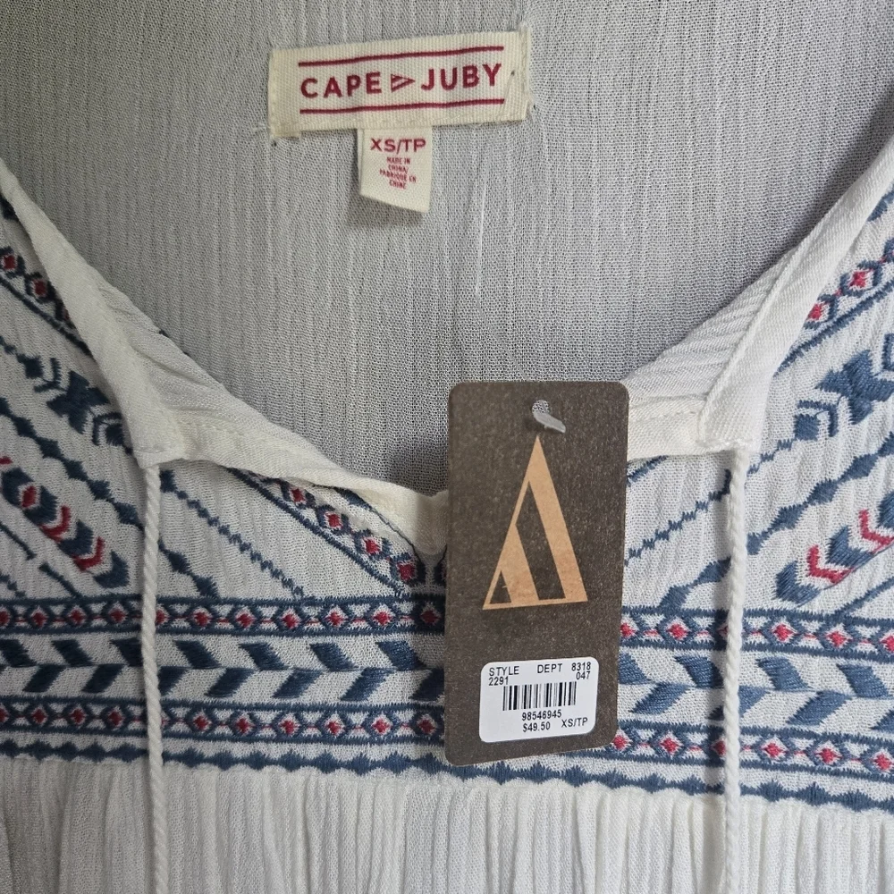 Cape Juby White and Blue Relaxed Blouse with Bib Collar - Picture 4 of 6